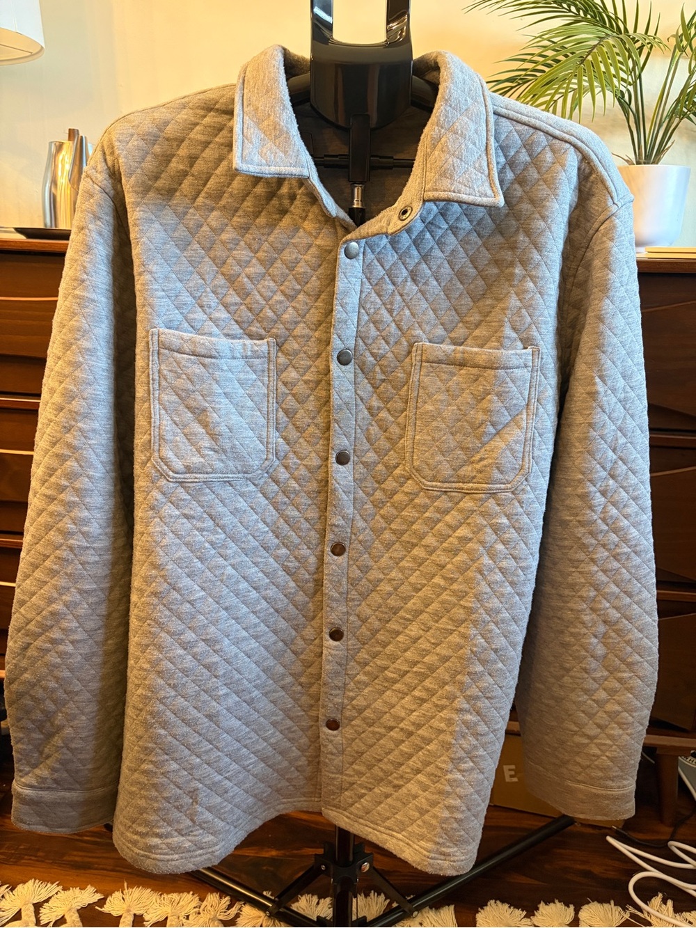 Coofandy Men's Quilted Shirt Jacket in Light Gray